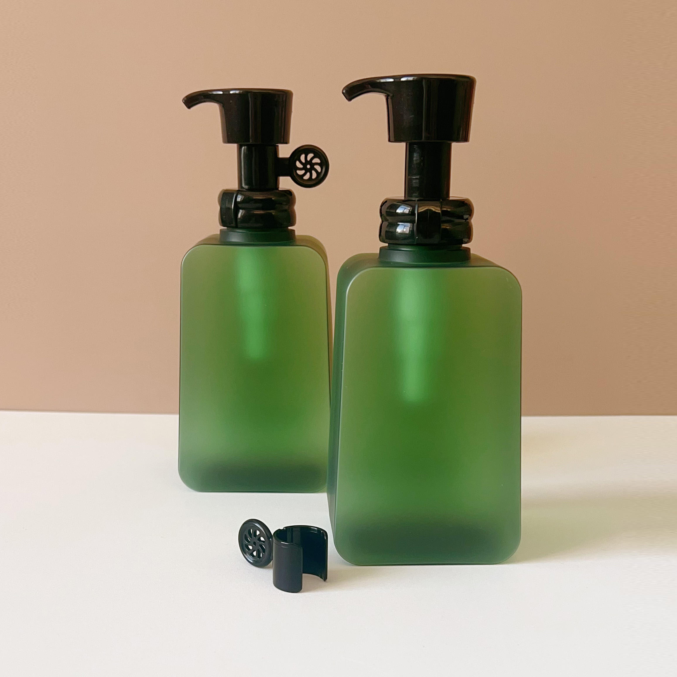 Luxury 50ml 250ml 450ml 500ml 750ml Petg Care Shampoo Packaging Bottle Shower Gel Lotion Press Bottle Matte