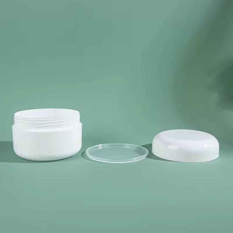White Plastic Jar With Lid 100ml 120ml 200ml PP Plastic Cosmetic Cream Jar Hot Sale Round Cosmetic Packaging