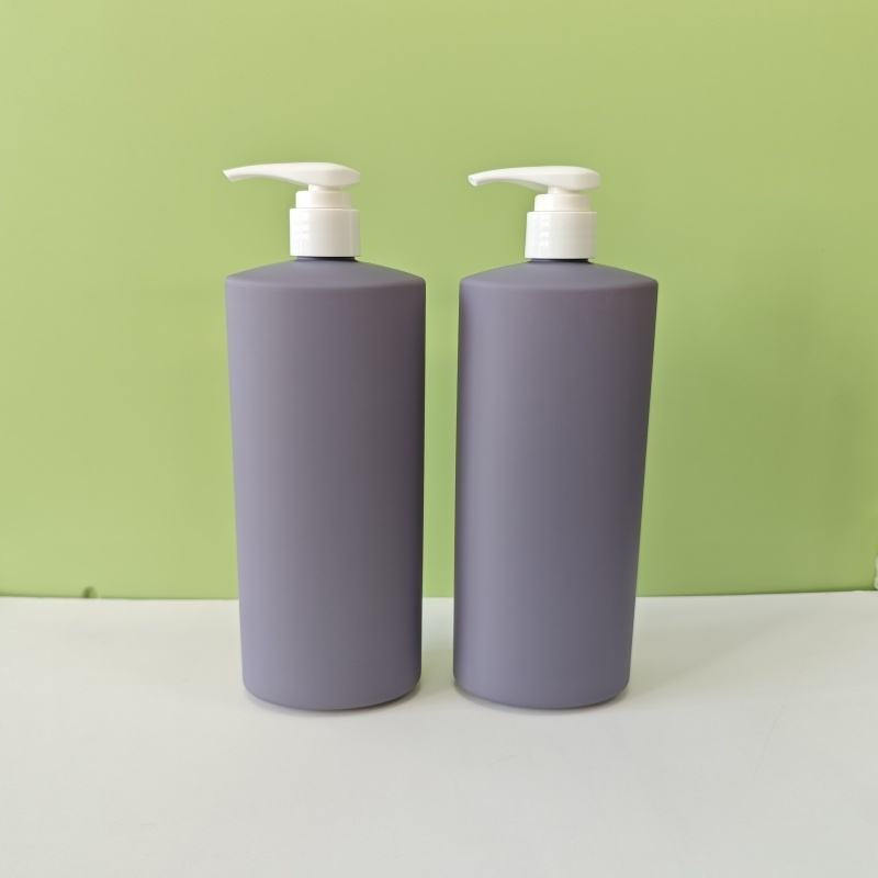 500ML 750ML HDPE Cosmetics Packaging Soft Touch Shampoo Bottle Shower Gel Bottle With Pump