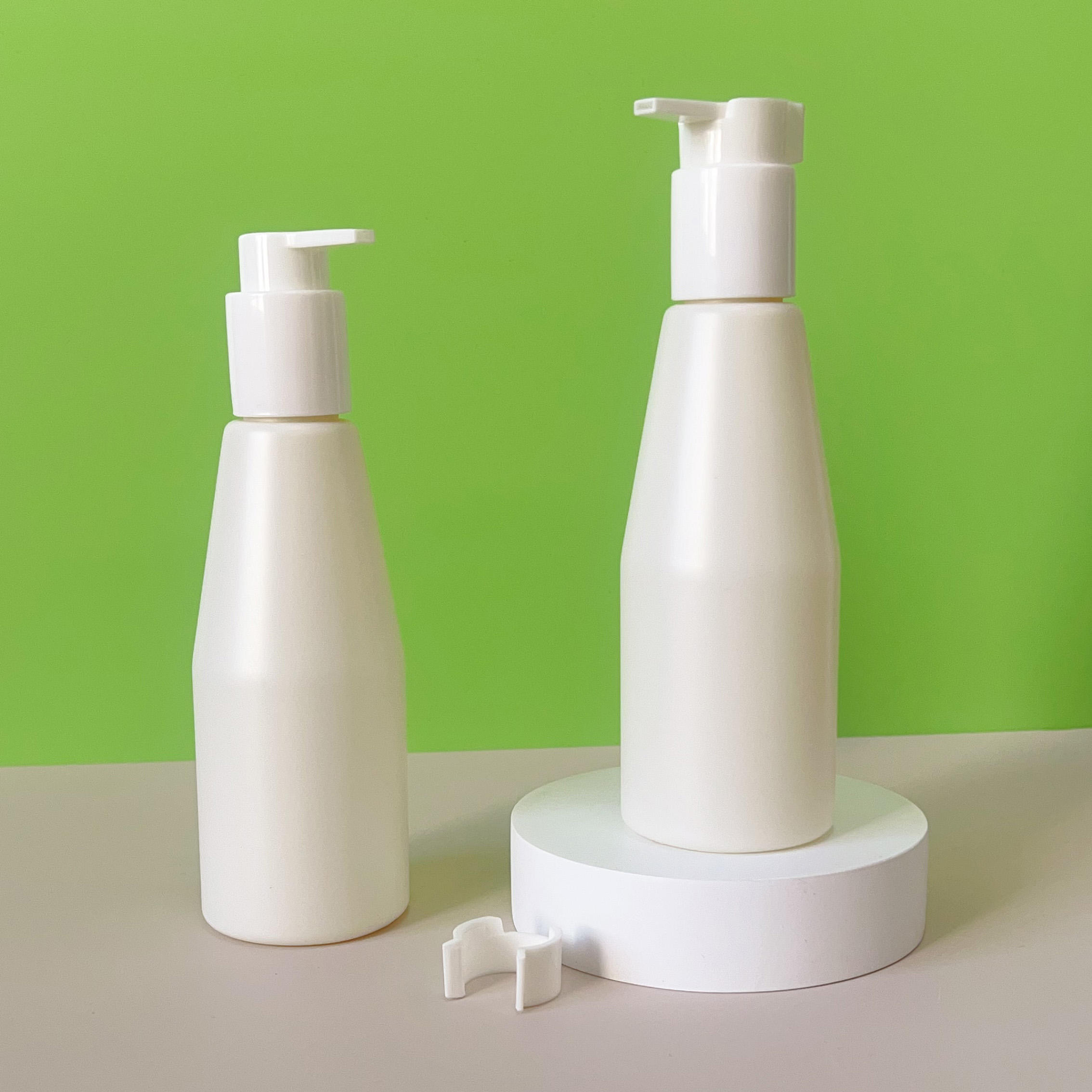 Factory Direct Sales 200ml 500ml 750ml Hdpe Oblique Shoulder Round Bottle Hand Sanitizer Shampoo Body Wash Plastic Bottle