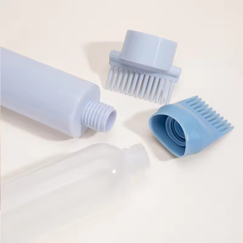 Custom 200ml 300ml 500ml PE Hair Oil Bottle With Comb Eco-friendly Plastic Salon Hair Baster With Comb