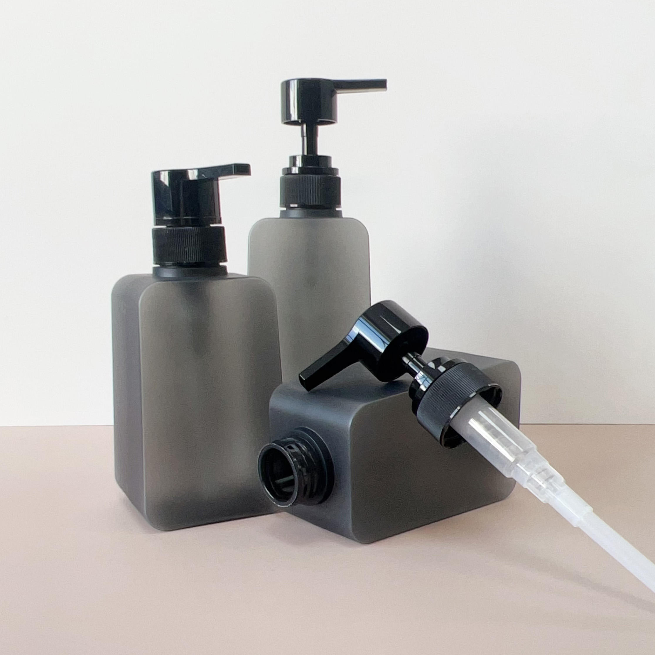 50ml 250ml 450ml 750ml square Cosmetic Shampoo Skin Care Packing Lotion Pump PETG Frosted Plastic Bottle