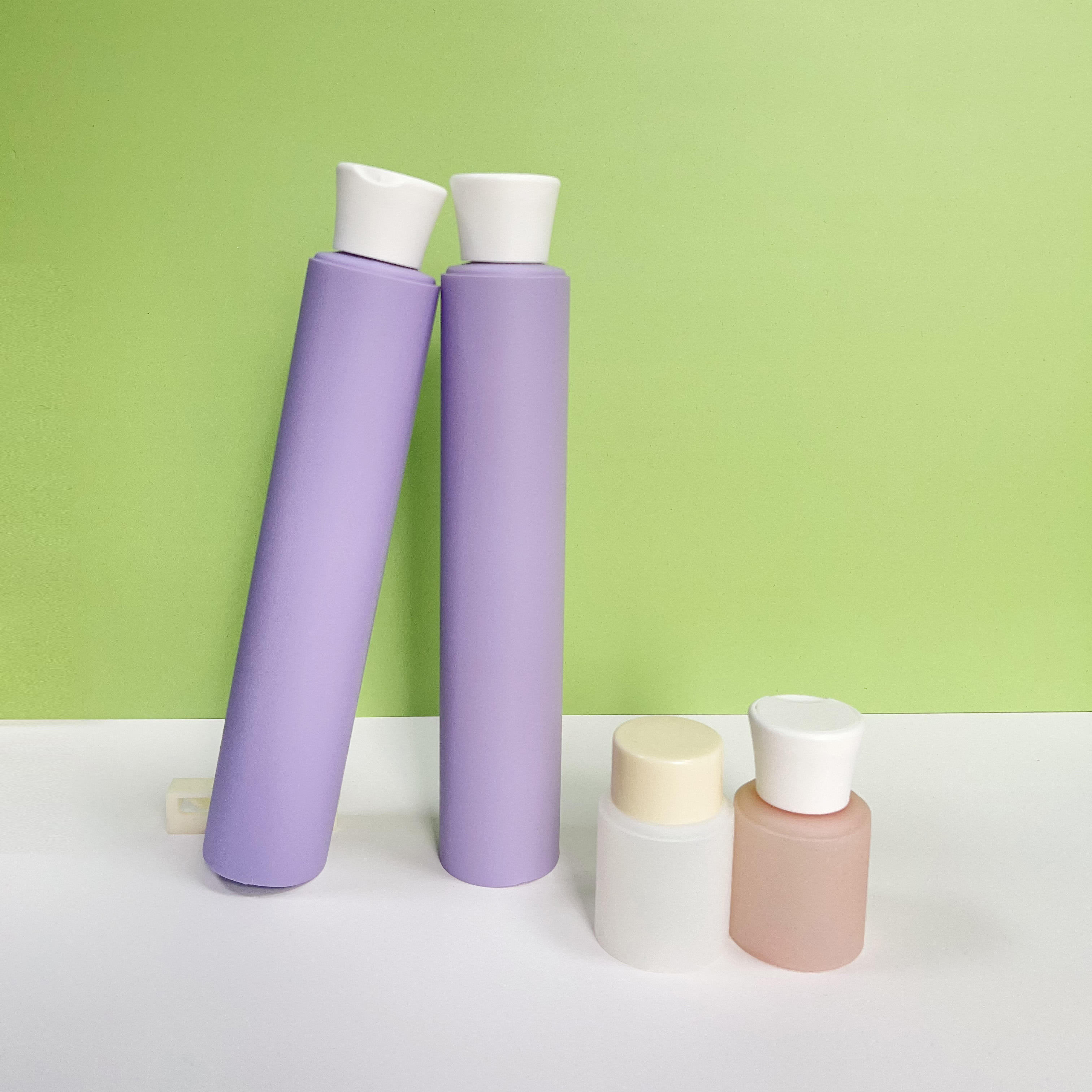 Custom HDPE 60ml 300ml Hdpe Soft Touch Squeezable Plastic Bottle