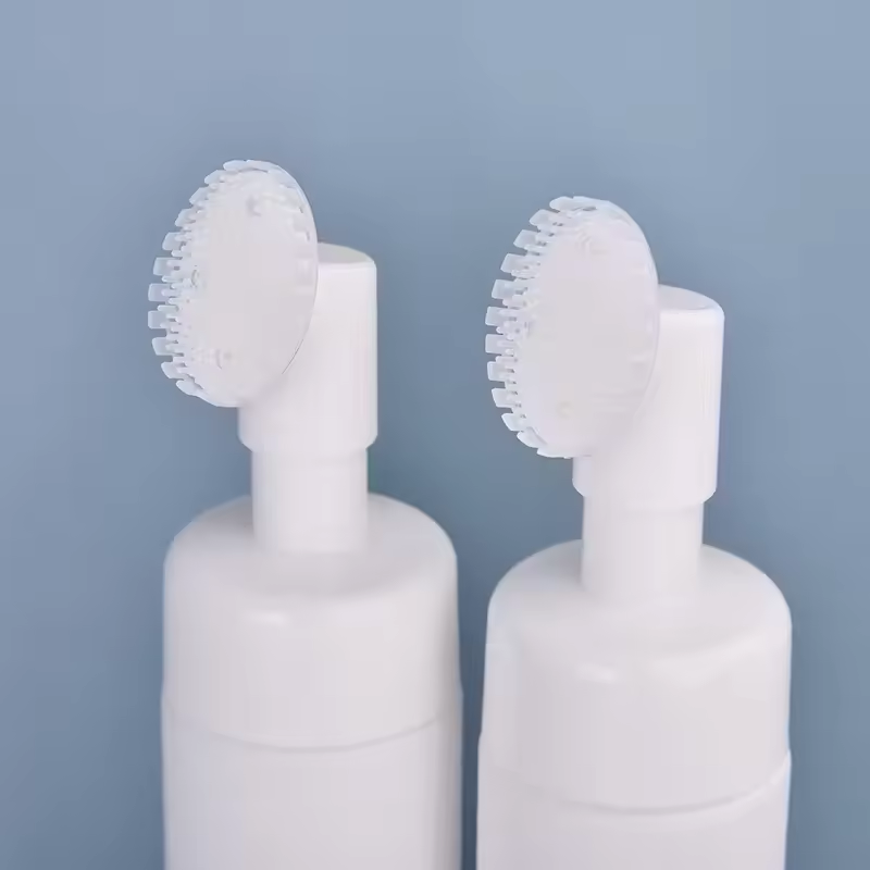 HDPE Plastic Cosmetic Packaging Lotion Massage Brush Clean Face Plastic Bottle