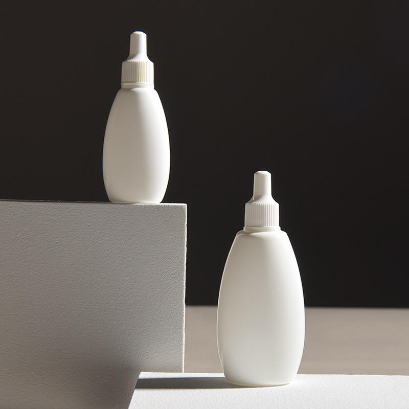 Small Volume Essence Plastic Bottle 20ml Hdpe Soft Touch Plastic Bottles