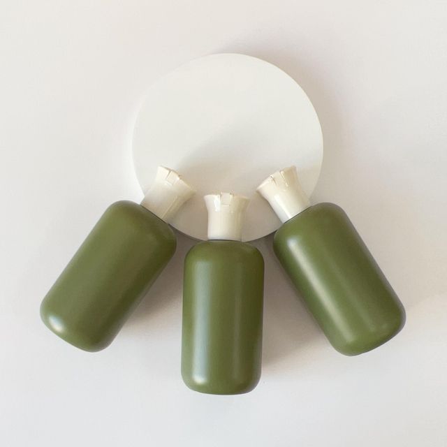 Factory Direct Sales 10oz Hdpe Empty Plastic Shampoo Bottle Conditioner Dispenser Soft Touch