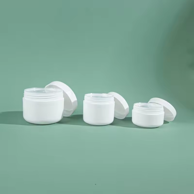White Plastic Jar With Lid 100ml 120ml 200ml PP Plastic Cosmetic Cream Jar Hot Sale Round Cosmetic Packaging