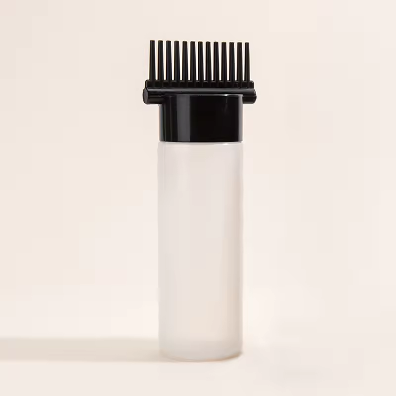 Custom 200ml 300ml 500ml PE Hair Oil Bottle With Comb Eco-friendly Plastic Salon Hair Baster With Comb