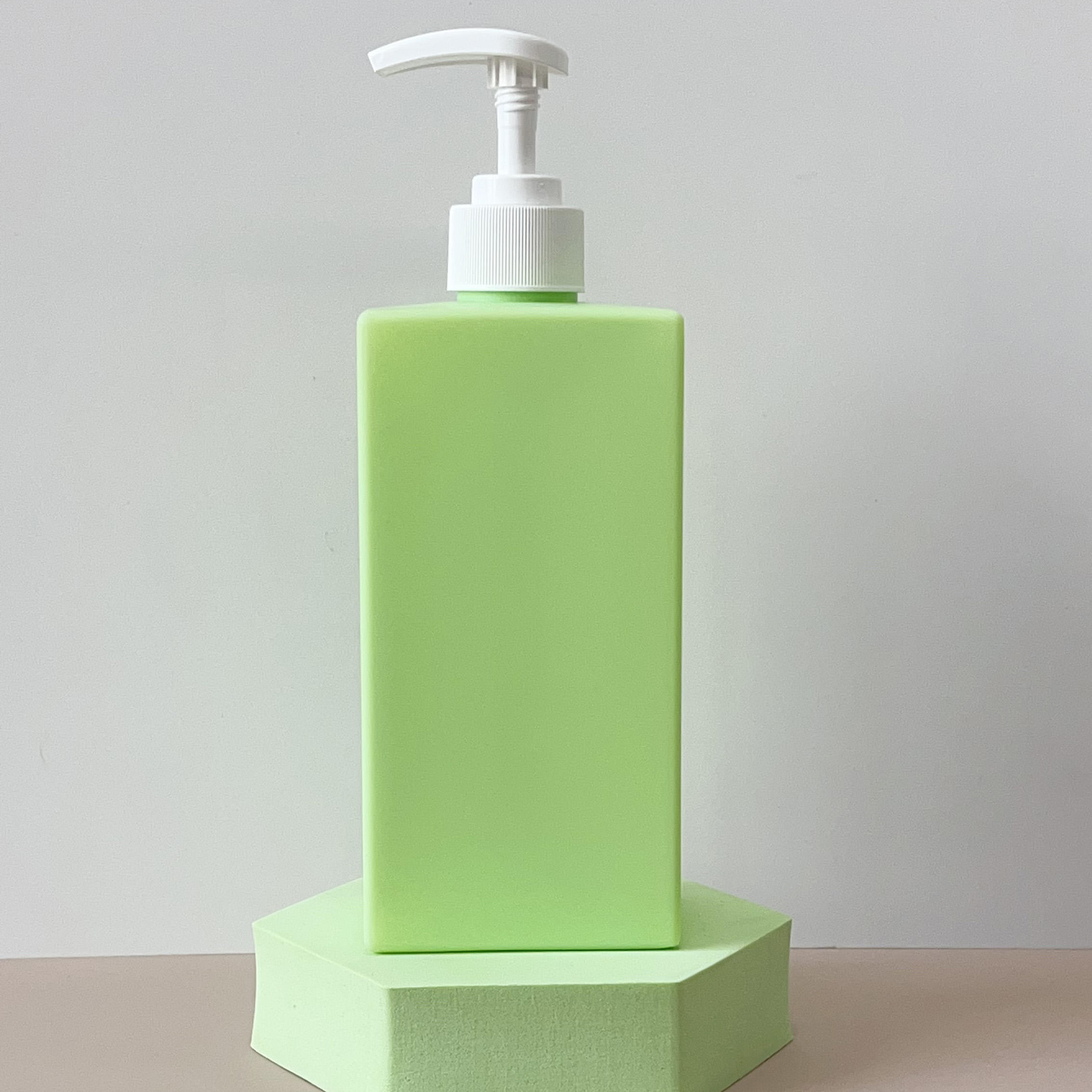 Factory Custom Hdpe 500ml Flat Soft Touch square Shampoo Bottle