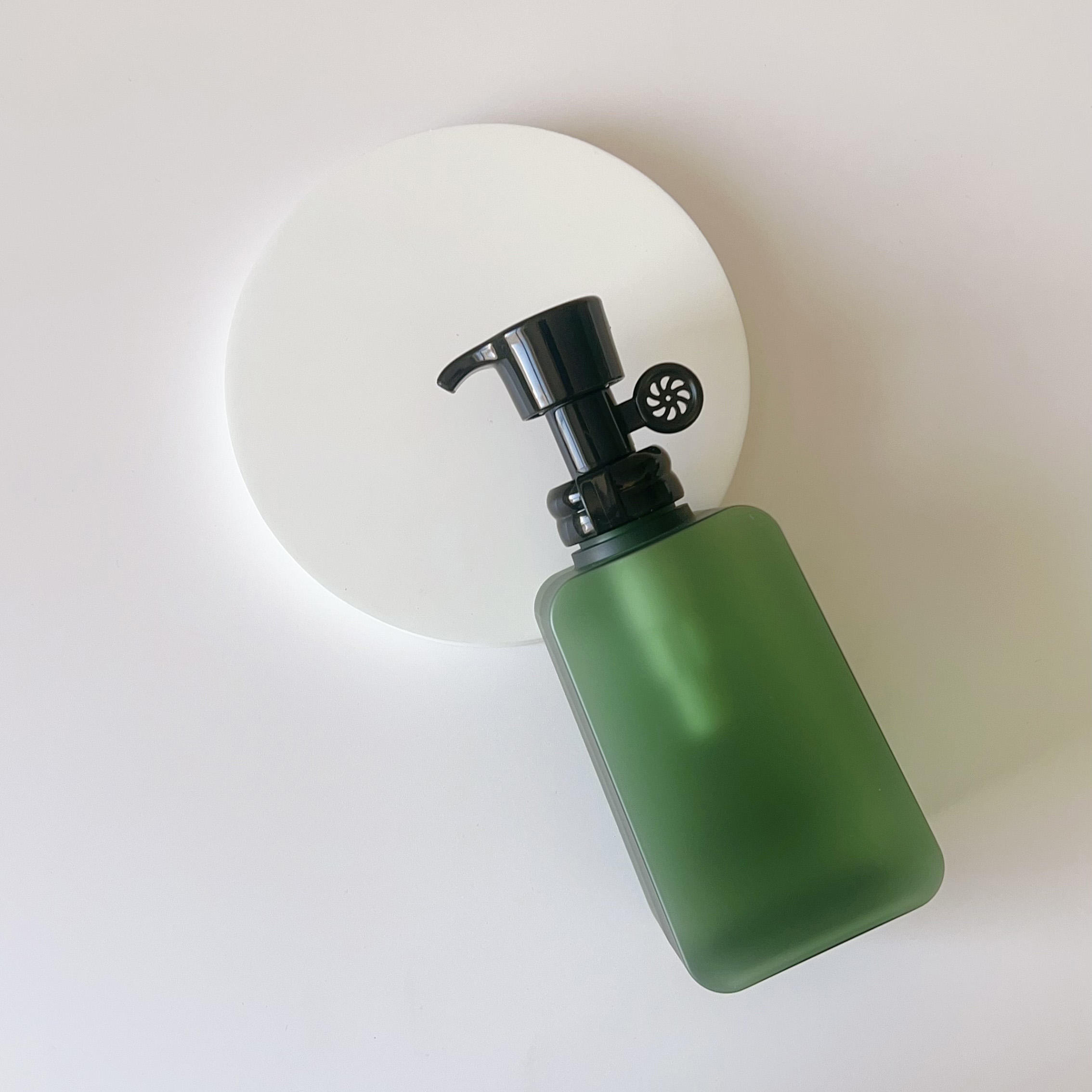 Luxury 50ml 250ml 450ml 500ml 750ml Petg Care Shampoo Packaging Bottle Shower Gel Lotion Press Bottle Matte