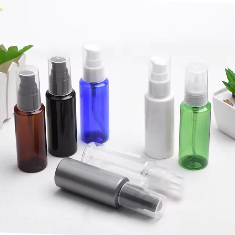 Factory Custom Small Capacity PET Plastic Bottle Fine Mist Spray Bottle Cosmetics Essential Oil Spray Bottle