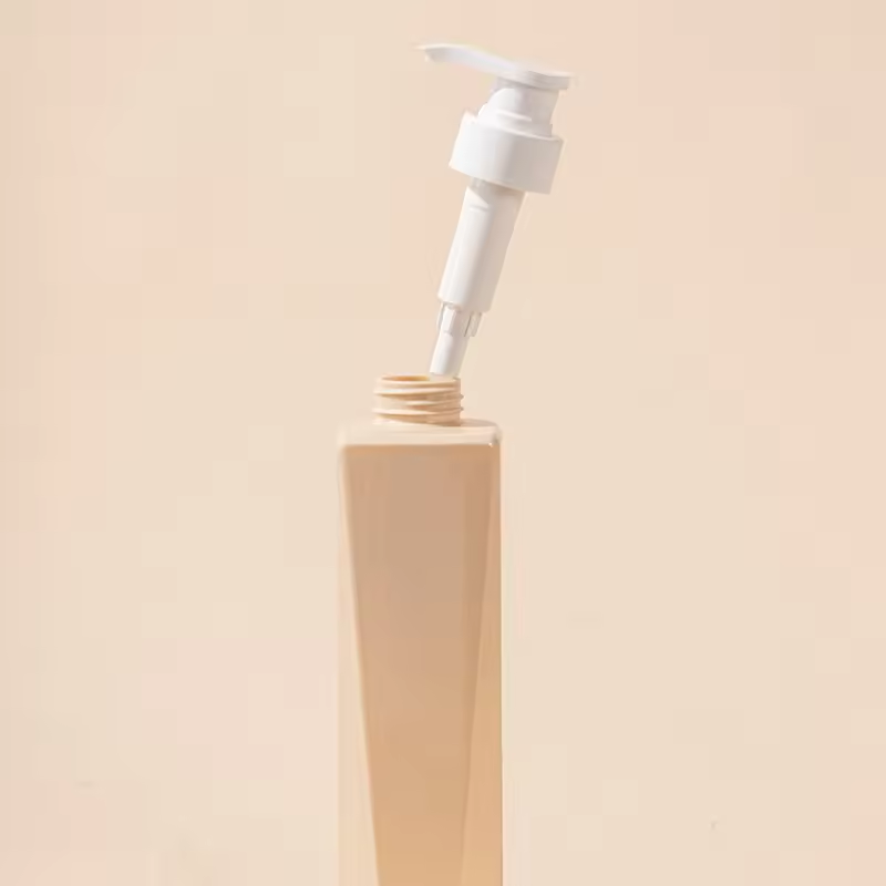 Luxury Cosmetics Packaging 450ml Empty PETPlastic Bottle Cosmetic Packaging Shampoo Bottle With Pump